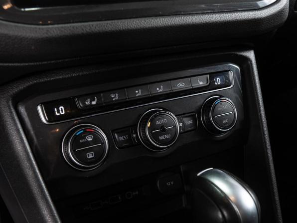 Volkswagen Tiguan II с пробегом 2019 года, цена 2 329 000 рублей, 152412 км, внедорожник, Автокод Объявления