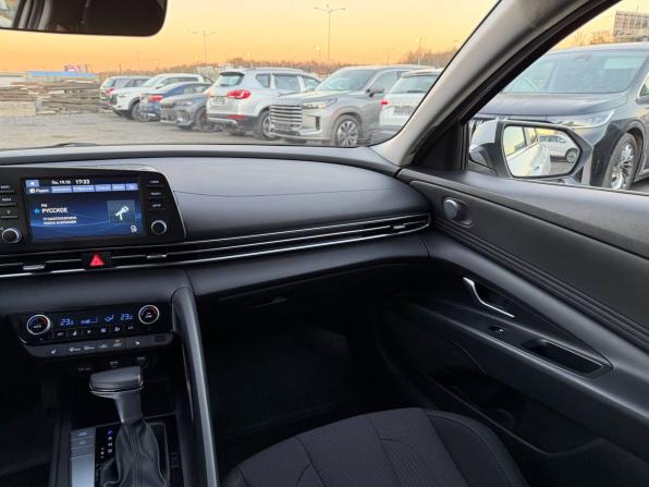 Hyundai Elantra VII (CN7) с пробегом 2021 года, цена 1 845 000 рублей, 58000 км, седан, Автокод Объявления