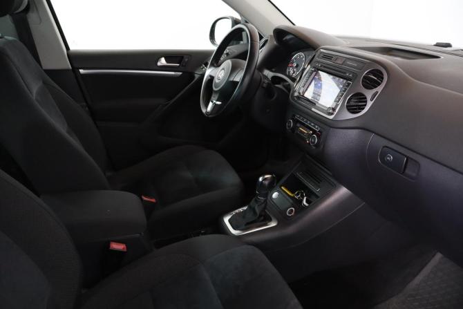 Volkswagen Tiguan I Рестайлинг с пробегом 2013 года, цена 1 449 000 рублей, 100000 км, внедорожник, Автокод Объявления