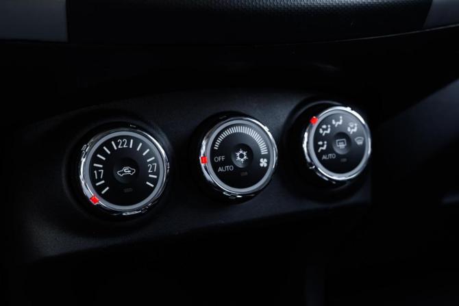 Citroen C-Crosser с пробегом 2011 года, цена 949 000 рублей, 193180 км, внедорожник, Автокод Объявления