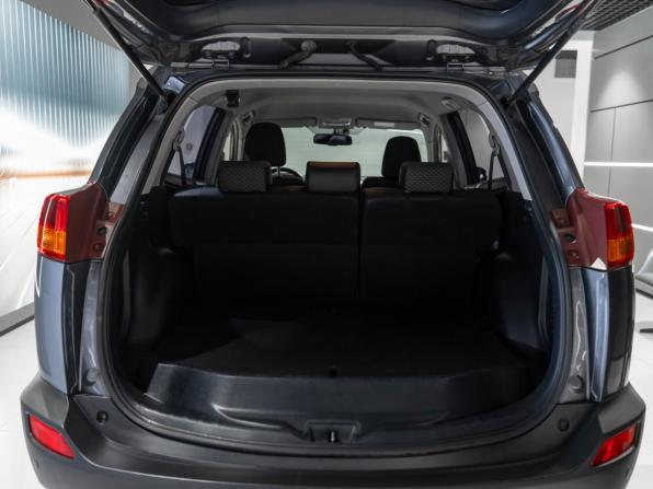 Toyota RAV4 IV (XA40) с пробегом 2013 года, цена 1 695 000 рублей, 214207 км, внедорожник, Автокод Объявления