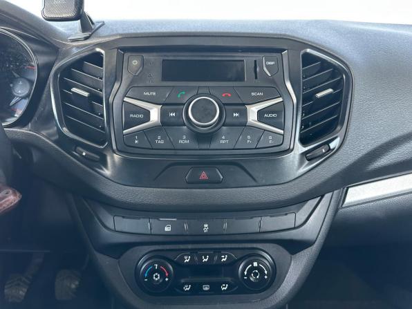Lada (ВАЗ) Vesta I с пробегом 2020 года, цена 1 053 000 рублей, 63000 км, седан, Автокод Объявления