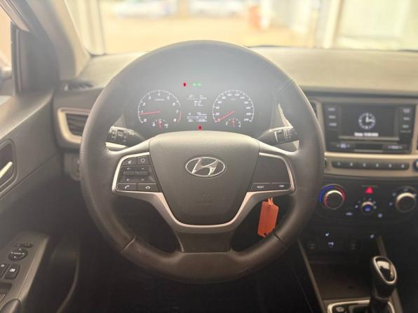 Hyundai Solaris II Рестайлинг с пробегом 2021 года, цена 1 452 000 рублей, 112462 км, седан, Автокод Объявления