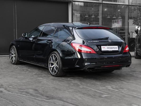 Mercedes-Benz CLS II (C218) Рестайлинг с пробегом 2017 года, цена 3 100 000 рублей, 140045 км, универсал, Автокод Объявления