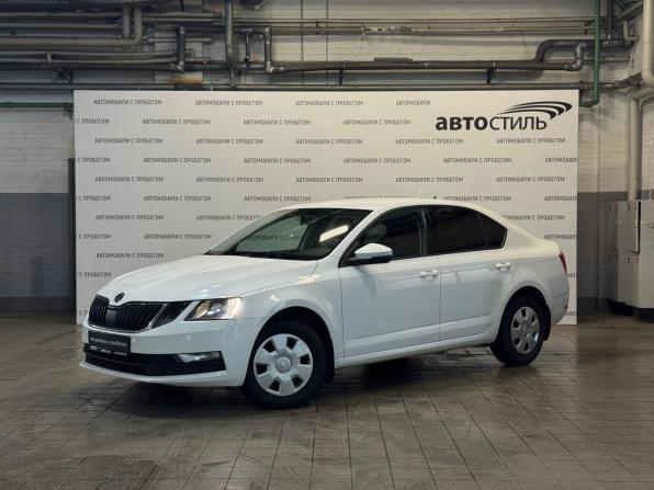 Skoda Octavia III (A7) Рестайлинг с пробегом 2018 года, цена 1 299 000 рублей, 169000 км, лифтбек, Автокод Объявления
