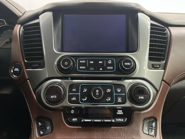 Chevrolet Tahoe IV с пробегом 2015 года, цена 3 328 000 рублей, 154969 км, внедорожник, Автокод Объявления