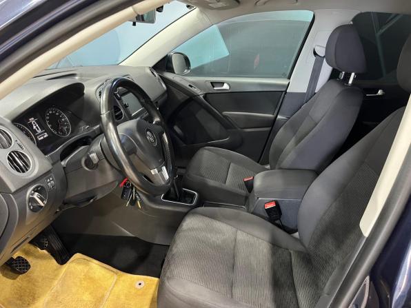 Volkswagen Tiguan I Рестайлинг с пробегом 2015 года, цена 1 300 000 рублей, 233447 км, внедорожник, Автокод Объявления