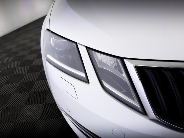 Skoda Octavia III (A7) Рестайлинг с пробегом 2020 года, цена 1 805 000 рублей, 118839 км, лифтбек, Автокод Объявления