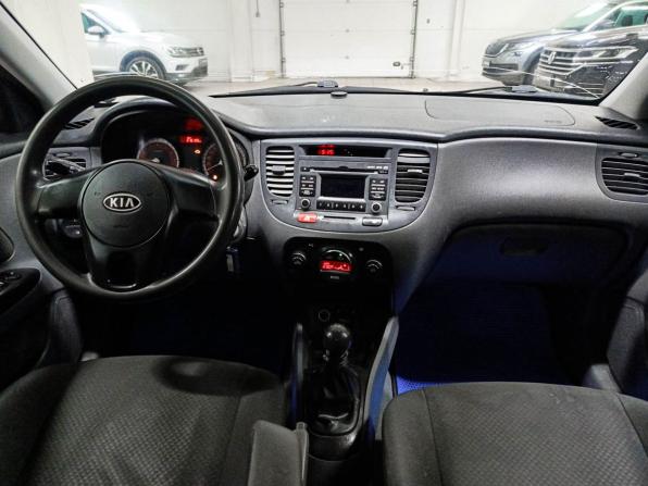 Kia Rio II Рестайлинг с пробегом 2011 года, цена 540 000 рублей, 216105 км, седан, Автокод Объявления