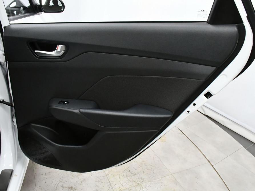 Hyundai Solaris II Рестайлинг Новосибирск  - изображение 22