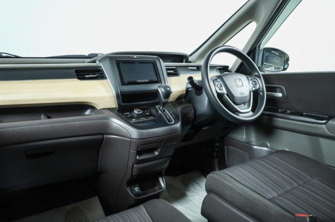Honda Freed II с пробегом 2018 года, цена 1 649 000 рублей, 114000 км, компактвэн, Автокод Объявления