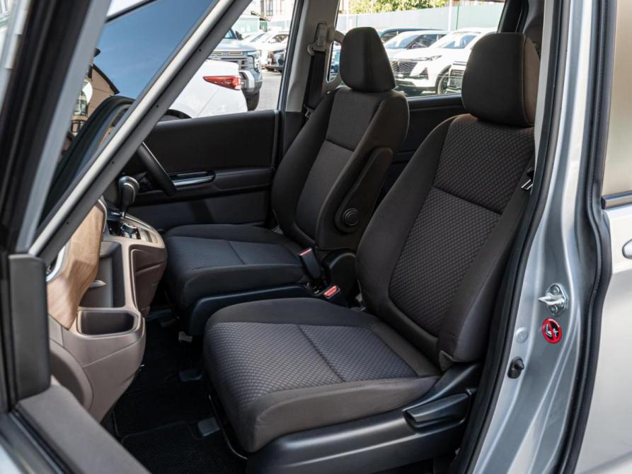 Honda Freed II Рестайлинг Краснодар  - изображение 8