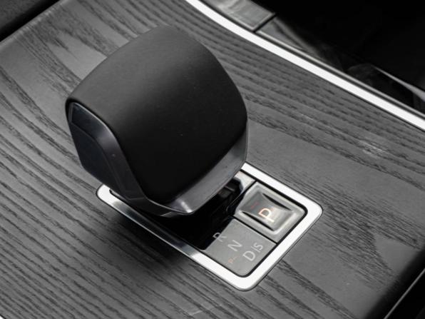 Land Rover Range Rover Evoque II Рестайлинг с пробегом 2025 года, цена 5 799 000 рублей, 56 км, внедорожник, Автокод Объявления