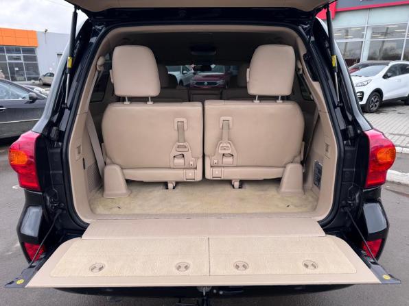 Toyota Land Cruiser 200 Series Рестайлинг 1 с пробегом 2012 года, цена 3 250 000 рублей, 271421 км, внедорожник, Автокод Объявления
