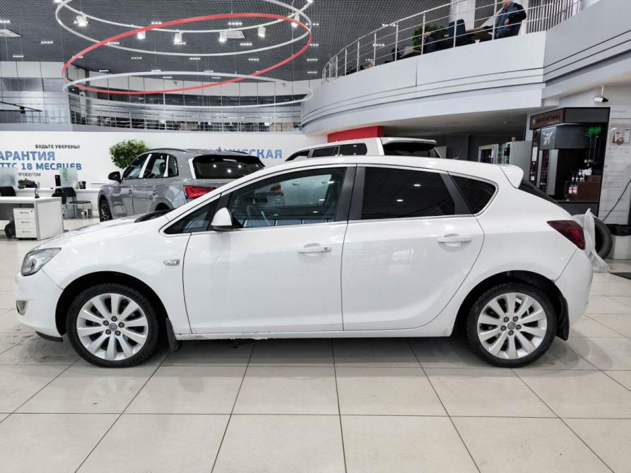 Opel Astra J Казань  - изображение 10