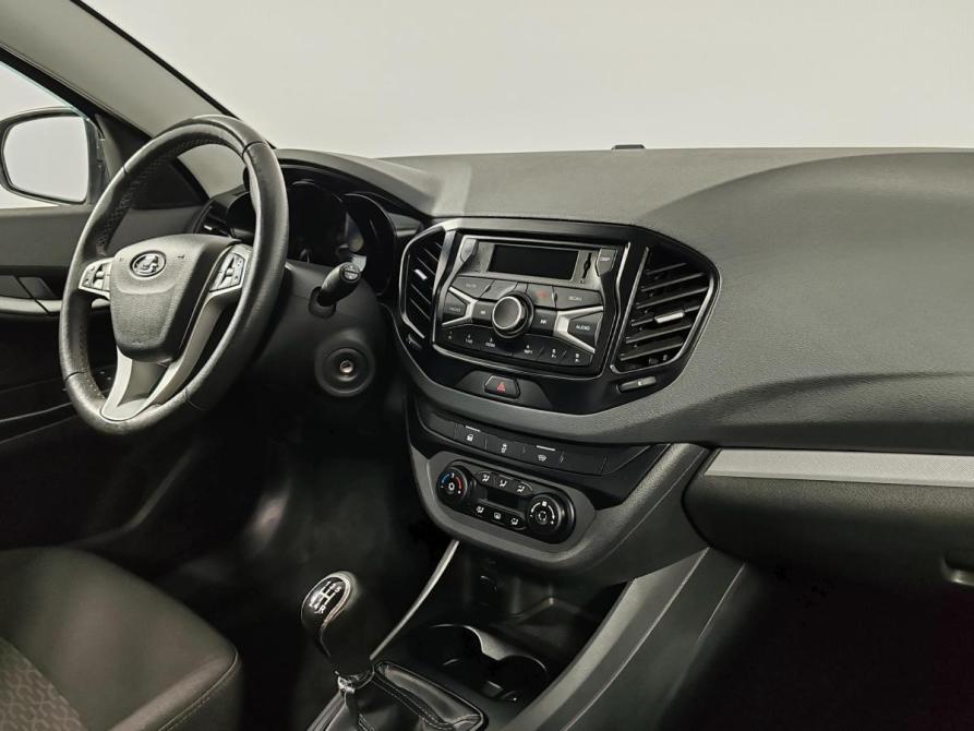Lada (ВАЗ) Vesta I Москва  - изображение 11