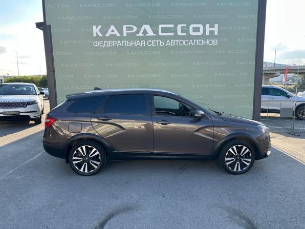 Lada (ВАЗ) Vesta I с пробегом 2018 года, цена 870 000 рублей, 180000 км, универсал, Автокод Объявления