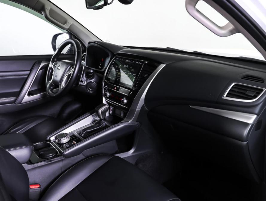 Mitsubishi Pajero Sport III Рестайлинг Москва  - изображение 12