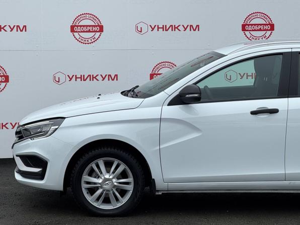 Lada (ВАЗ) Vesta I Рестайлинг (NG) с пробегом 2024 года, цена 1 269 000 рублей, 29616 км, универсал, Автокод Объявления