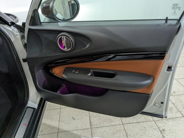 Mini Clubman II Рестайлинг с пробегом 2022 года, цена 3 750 000 рублей, 33127 км, универсал, Автокод Объявления
