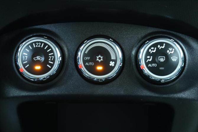 Mitsubishi Outlander II Рестайлинг с пробегом 2010 года, цена 1 249 000 рублей, 193000 км, внедорожник, Автокод Объявления