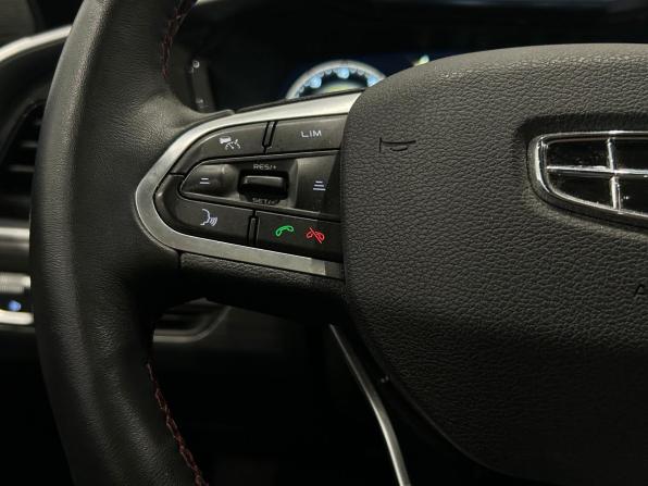 Geely Tugella I Рестайлинг с пробегом 2023 года, цена 2 699 000 рублей, 68165 км, внедорожник, Автокод Объявления