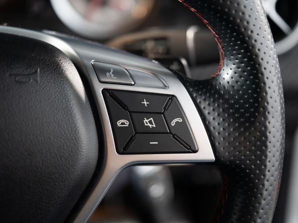 Mercedes-Benz A-Класс III (W176) с пробегом 2012 года, цена 1 250 000 рублей, 73240 км, хэтчбек, Автокод Объявления