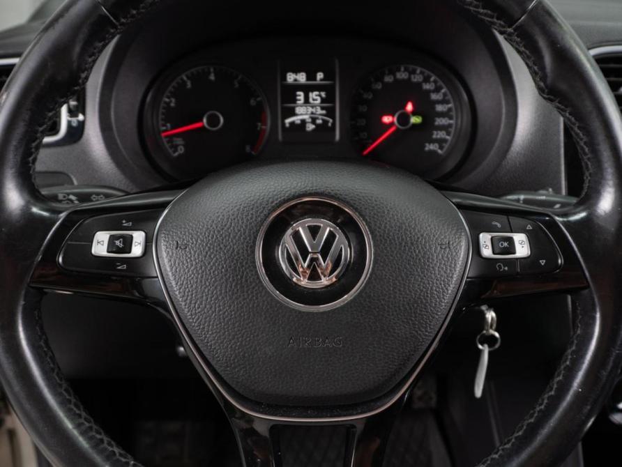 Volkswagen Polo V Рестайлинг Тюмень  - изображение 12