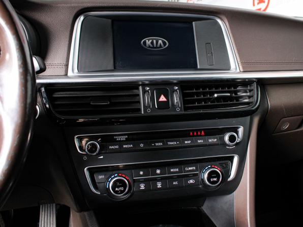 Kia Optima IV Рестайлинг с пробегом 2019 года, цена 1 850 000 рублей, 205302 км, седан, Автокод Объявления