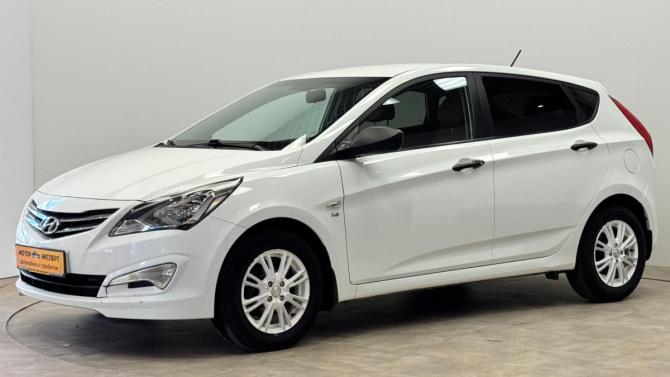 Hyundai Solaris I Рестайлинг с пробегом 2015 года, цена 1 115 000 рублей, 56525 км, хэтчбек, Автокод Объявления
