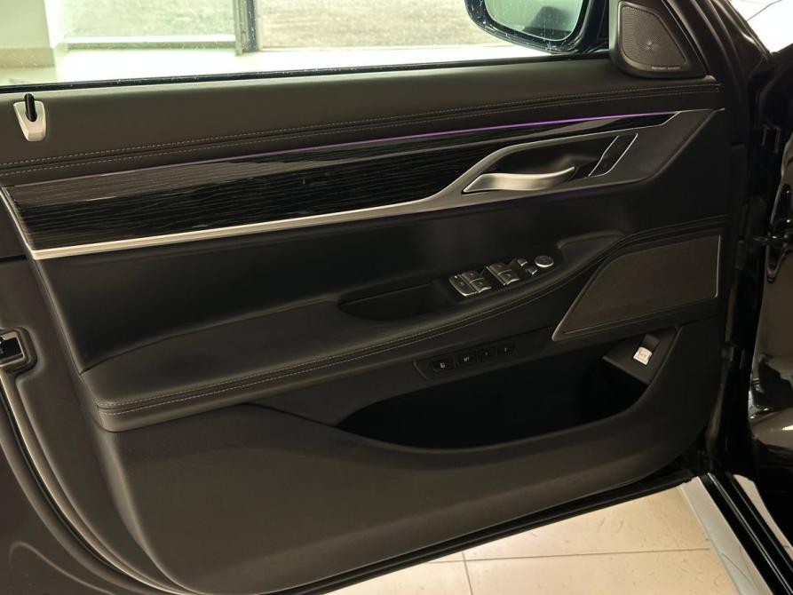 BMW 7 серии VI (G11/G12) Рестайлинг Тверь  - изображение 11