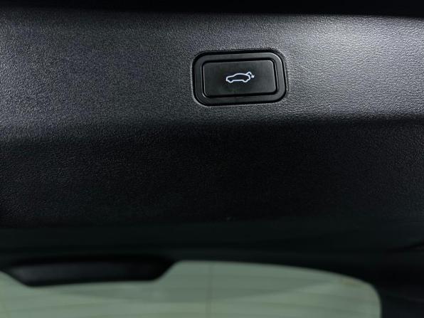 Geely Monjaro I с пробегом 2023 года, цена 3 350 000 рублей, 18812 км, внедорожник, Автокод Объявления