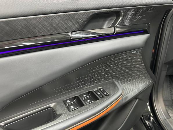 Changan UNI-V I с пробегом 2024 года, цена 2 496 000 рублей, 18146 км, лифтбек, Автокод Объявления