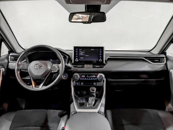 Toyota RAV4 V (XA50) с пробегом 2021 года, цена 3 190 000 рублей, 113619 км, внедорожник, Автокод Объявления