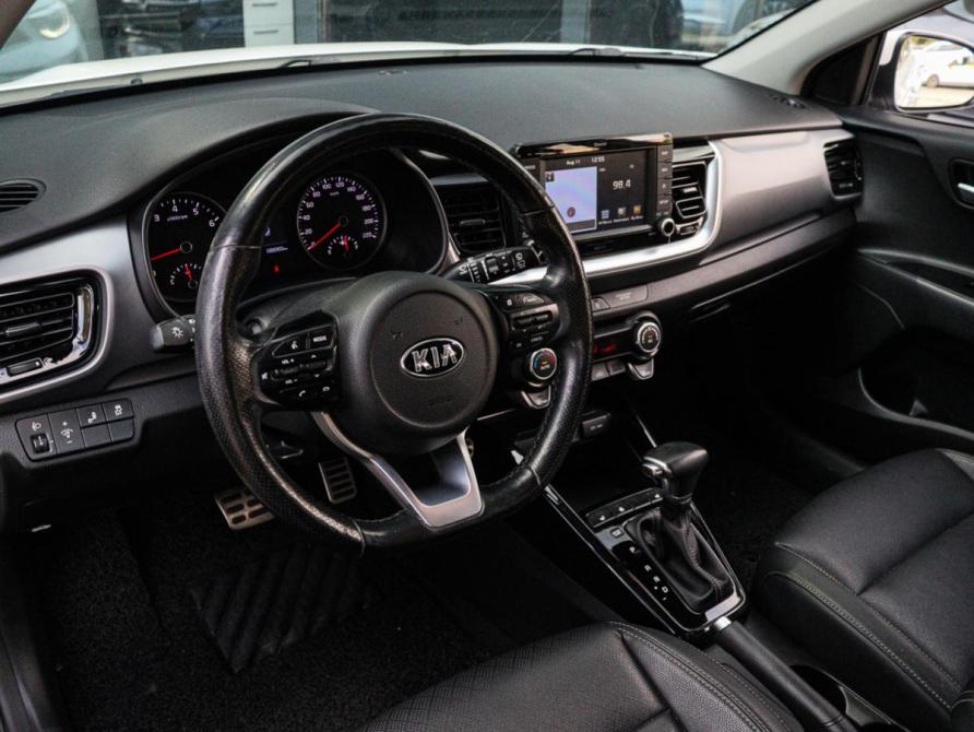 Kia Stonic I Москва  - изображение 12