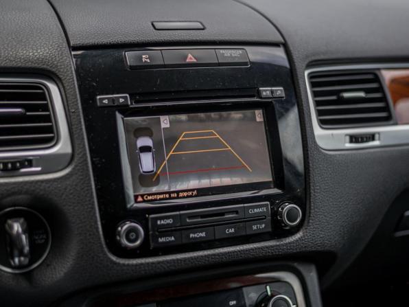 Volkswagen Touareg II с пробегом 2014 года, цена 1 520 000 рублей, 461086 км, внедорожник, Автокод Объявления