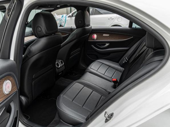 Mercedes-Benz E-Класс V (W213 S213 C238) Рестайлинг с пробегом 2021 года, цена 4 340 000 рублей, 72807 км, седан, Автокод Объявления