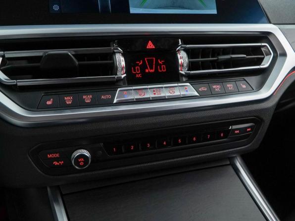 BMW 3 серии VII (G2x) с пробегом 2019 года, цена 3 670 000 рублей, 119332 км, седан, Автокод Объявления