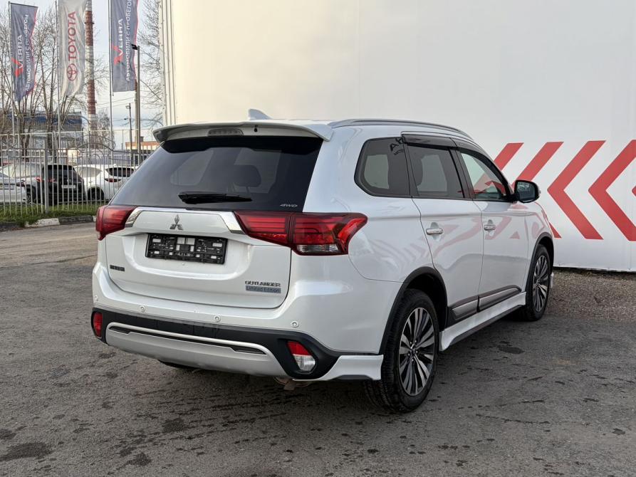 Mitsubishi Outlander III Рестайлинг 3 Пермь  - изображение 5