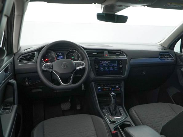 Volkswagen Tiguan II Рестайлинг с пробегом 2021 года, цена 2 549 777 рублей, 96063 км, внедорожник, Автокод Объявления