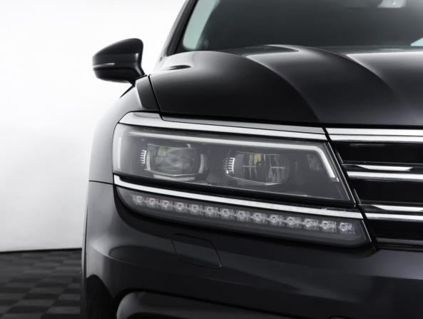 Volkswagen Tiguan II с пробегом 2017 года, цена 2 397 000 рублей, 185453 км, внедорожник, Автокод Объявления