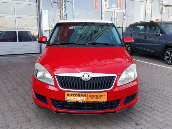 Skoda Fabia II Рестайлинг с пробегом 2010 года, цена 380 000 рублей, 189793 км, хэтчбек, Автокод Объявления