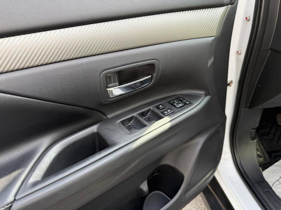 Mitsubishi Outlander III Санкт-Петербург  - изображение 13