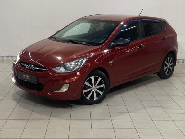 Hyundai Solaris I с пробегом 2013 года, цена 681 000 рублей, 239230 км, хэтчбек, Автокод Объявления