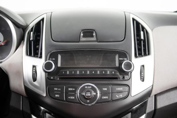 Chevrolet Cruze I Рестайлинг с пробегом 2014 года, цена 899 000 рублей, 190254 км, хэтчбек, Автокод Объявления