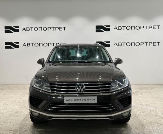 Volkswagen Touareg II Рестайлинг с пробегом 2015 года, цена 2 999 000 рублей, 156568 км, внедорожник, Автокод Объявления