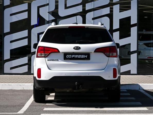 Kia Sorento II Рестайлинг с пробегом 2013 года, цена 1 819 000 рублей, 198572 км, внедорожник, Автокод Объявления