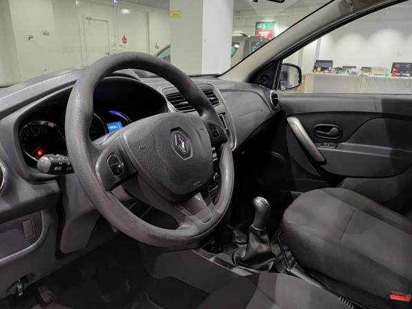 Renault Sandero II с пробегом 2017 года, цена 797 000 рублей, 141961 км, хэтчбек, Автокод Объявления