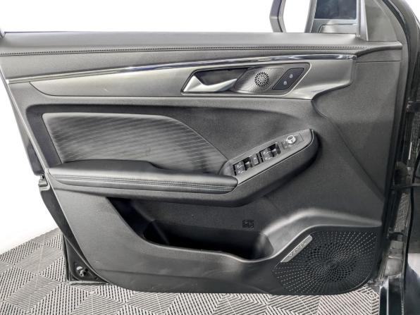 Haval Jolion I с пробегом 2022 года, цена 1 815 000 рублей, 49893 км, внедорожник, Автокод Объявления