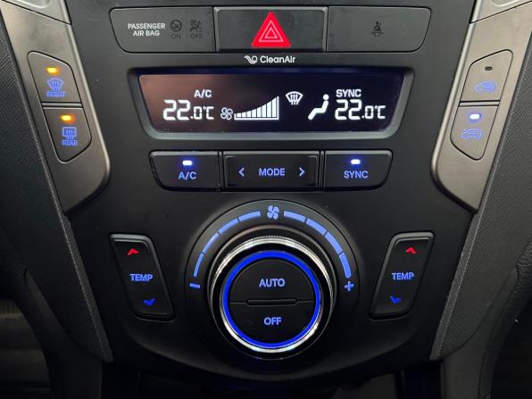 Hyundai Santa Fe III Рестайлинг с пробегом 2015 года, цена 2 500 000 рублей, 78405 км, внедорожник, Автокод Объявления